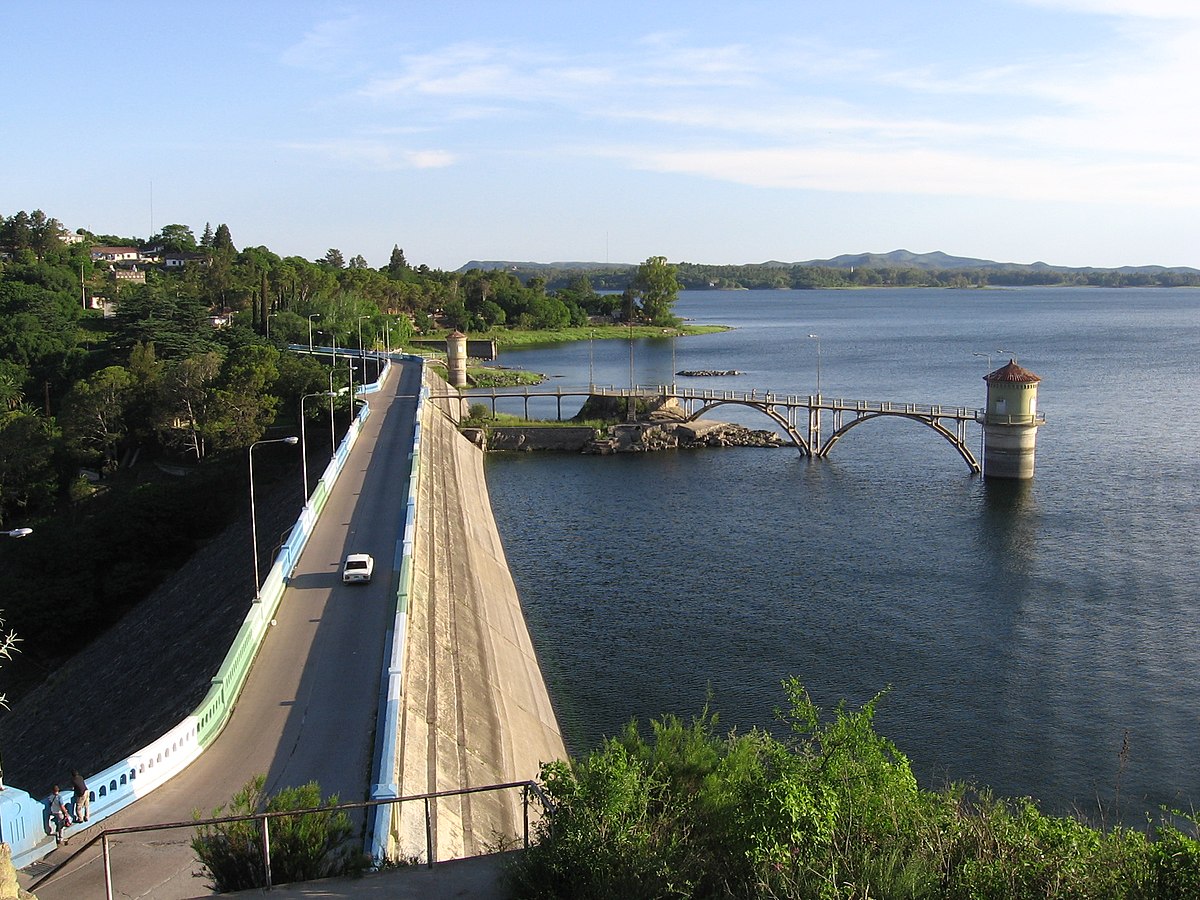 Lago Embalse